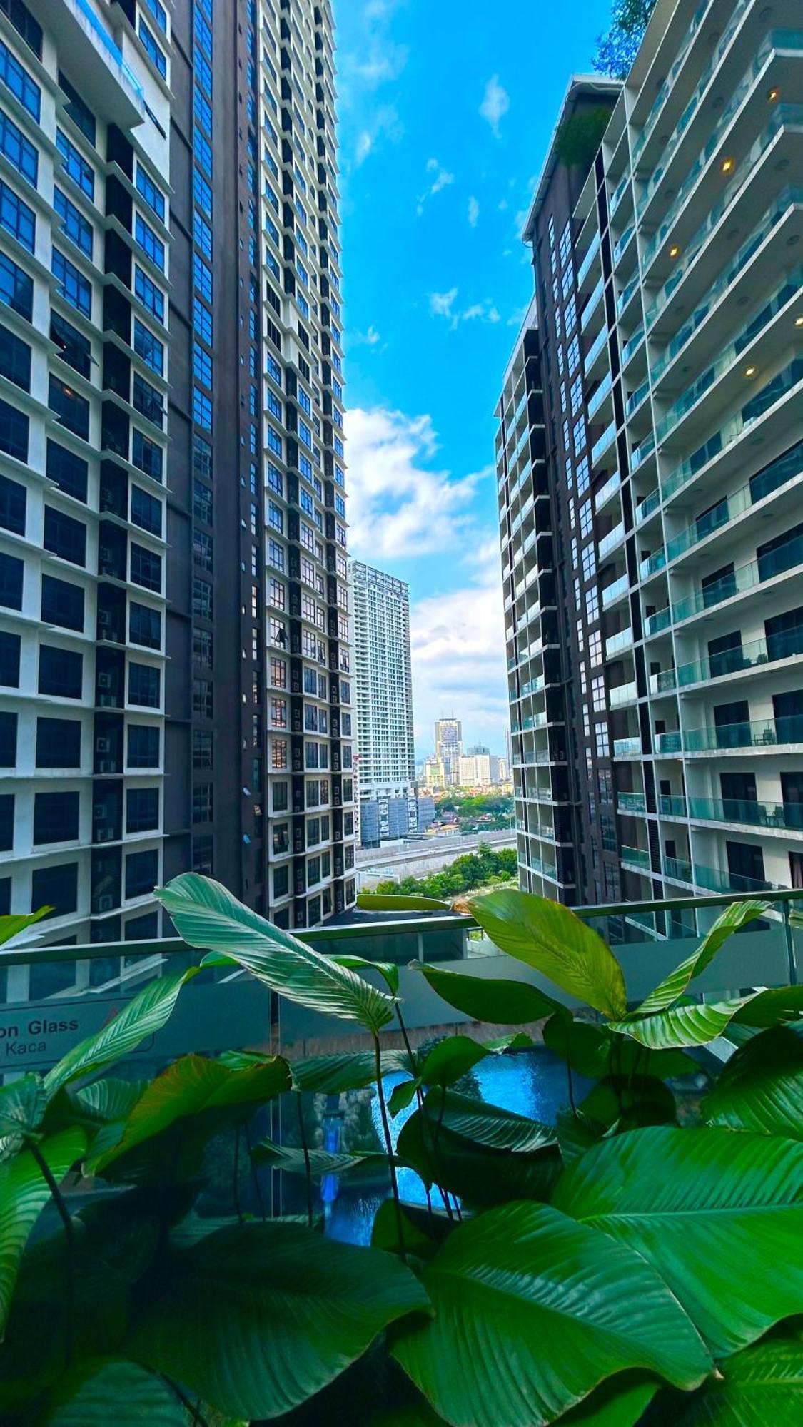 Summer Suites Klcc By Impexia Kuala Lumpur Eksteriør bilde
